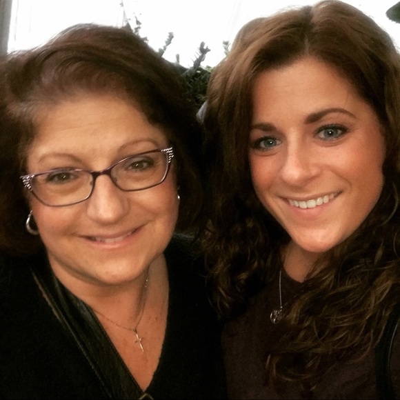 Meet your Posher, Joanne - Picture 4 of 6